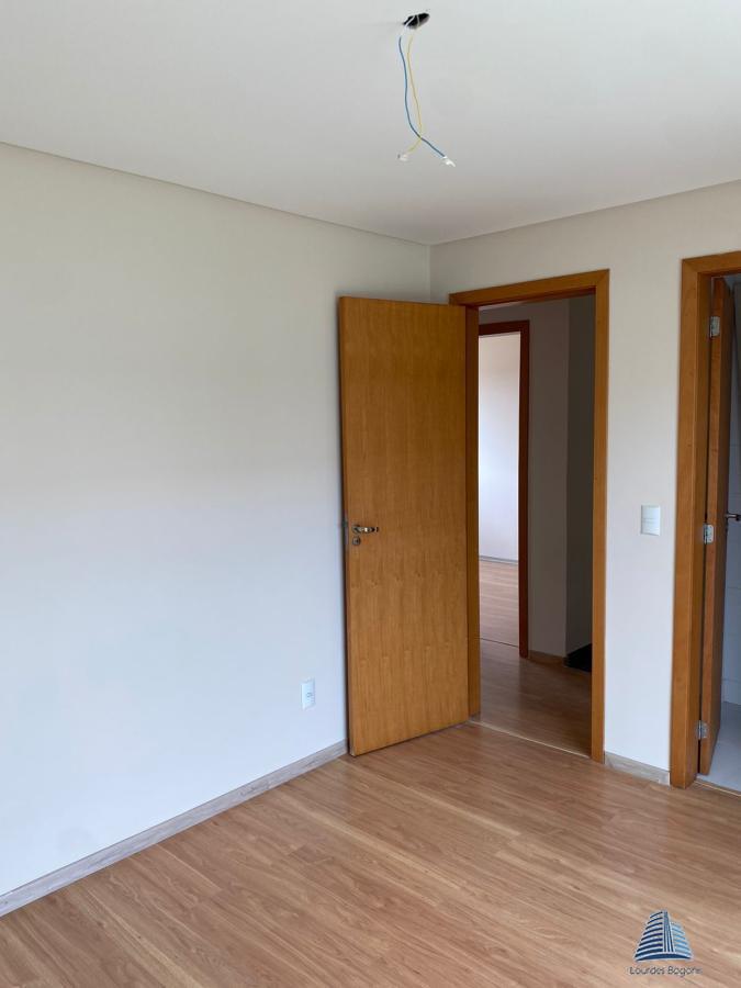 Sobrado à venda com 3 quartos, 100m² - Foto 12