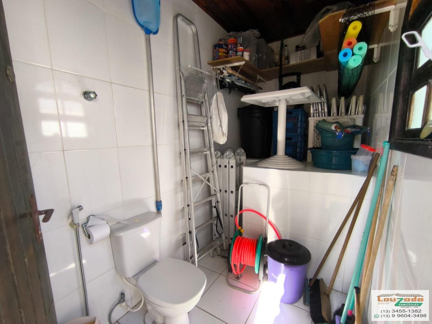 Casa à venda com 3 quartos, 300m² - Foto 18