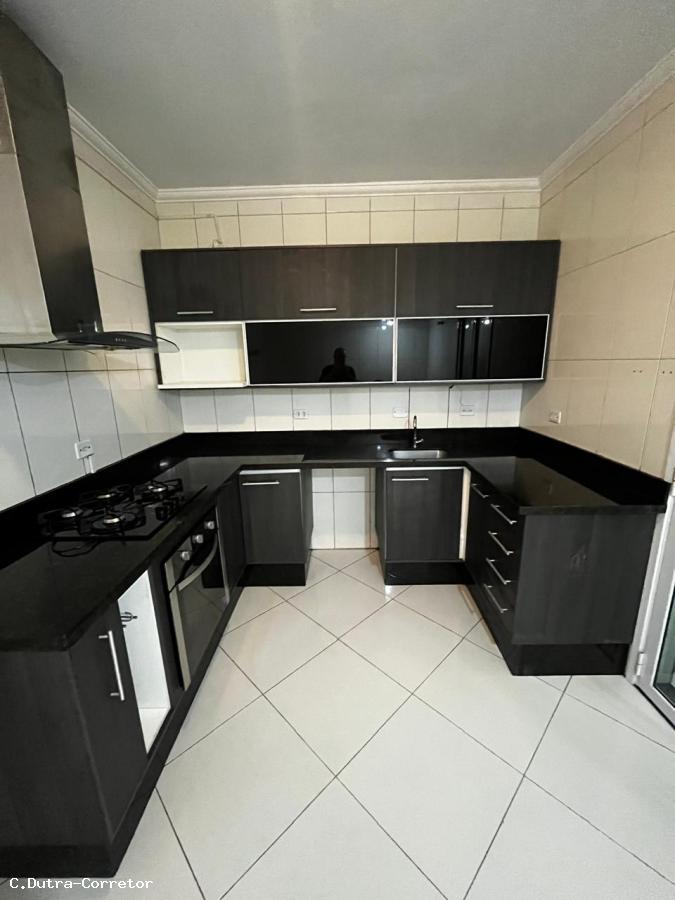 Sobrado à venda com 2 quartos, 90m² - Foto 14