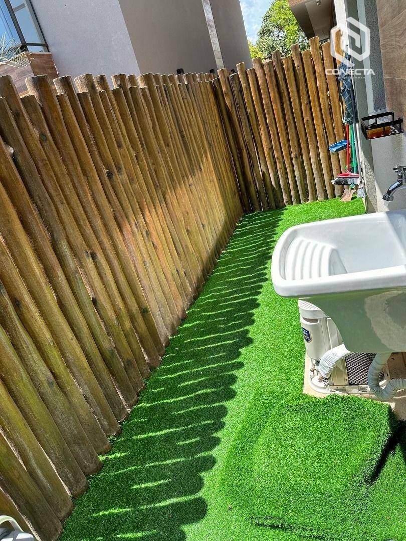 Casa à venda com 2 quartos, 70m² - Foto 8