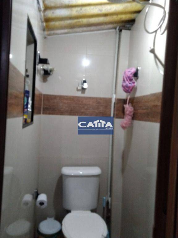 Casa à venda com 2 quartos, 90m² - Foto 13