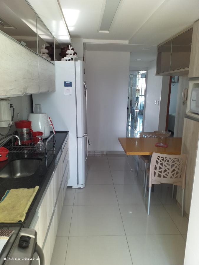 Apartamento para alugar com 3 quartos, 120m² - Foto 12