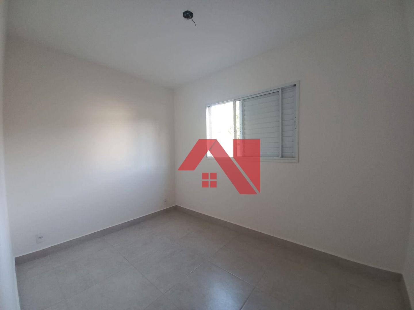 Apartamento à venda com 2 quartos, 45m² - Foto 4