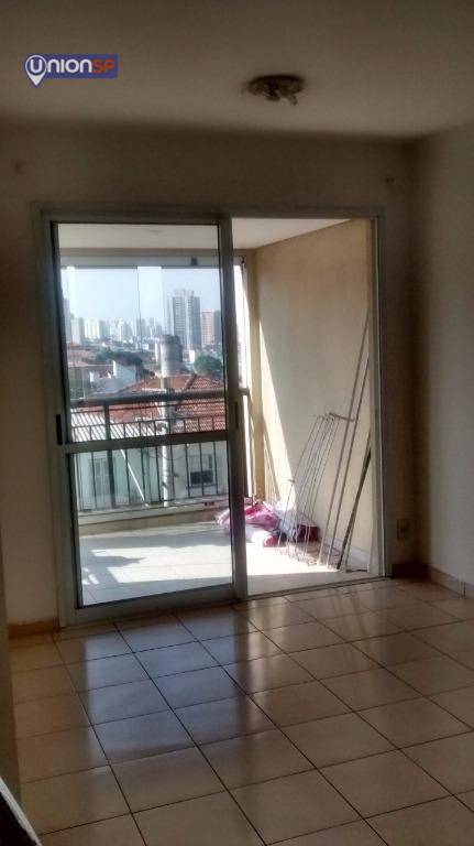 Apartamento à venda com 2 quartos, 67m² - Foto 4