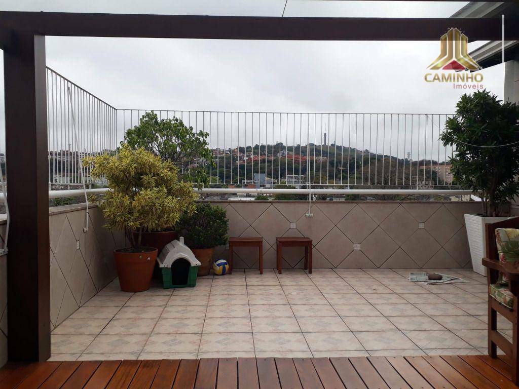 Apartamento à venda com 3 quartos, 141m² - Foto 32