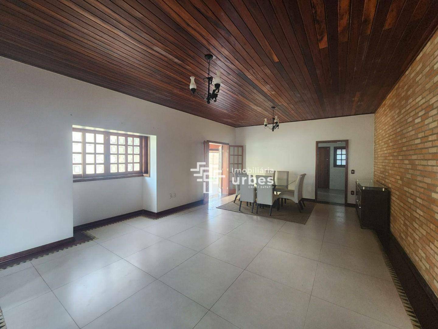 Casa à venda com 4 quartos, 310m² - Foto 12