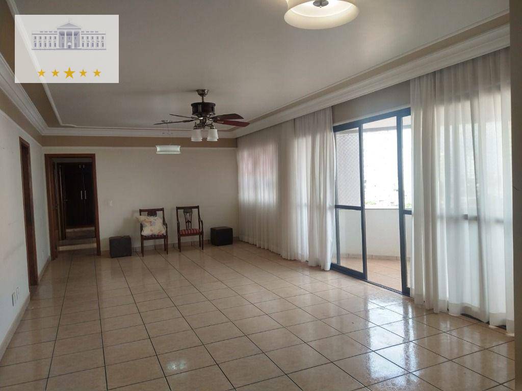 Apartamento à venda com 3 quartos, 161m² - Foto 11