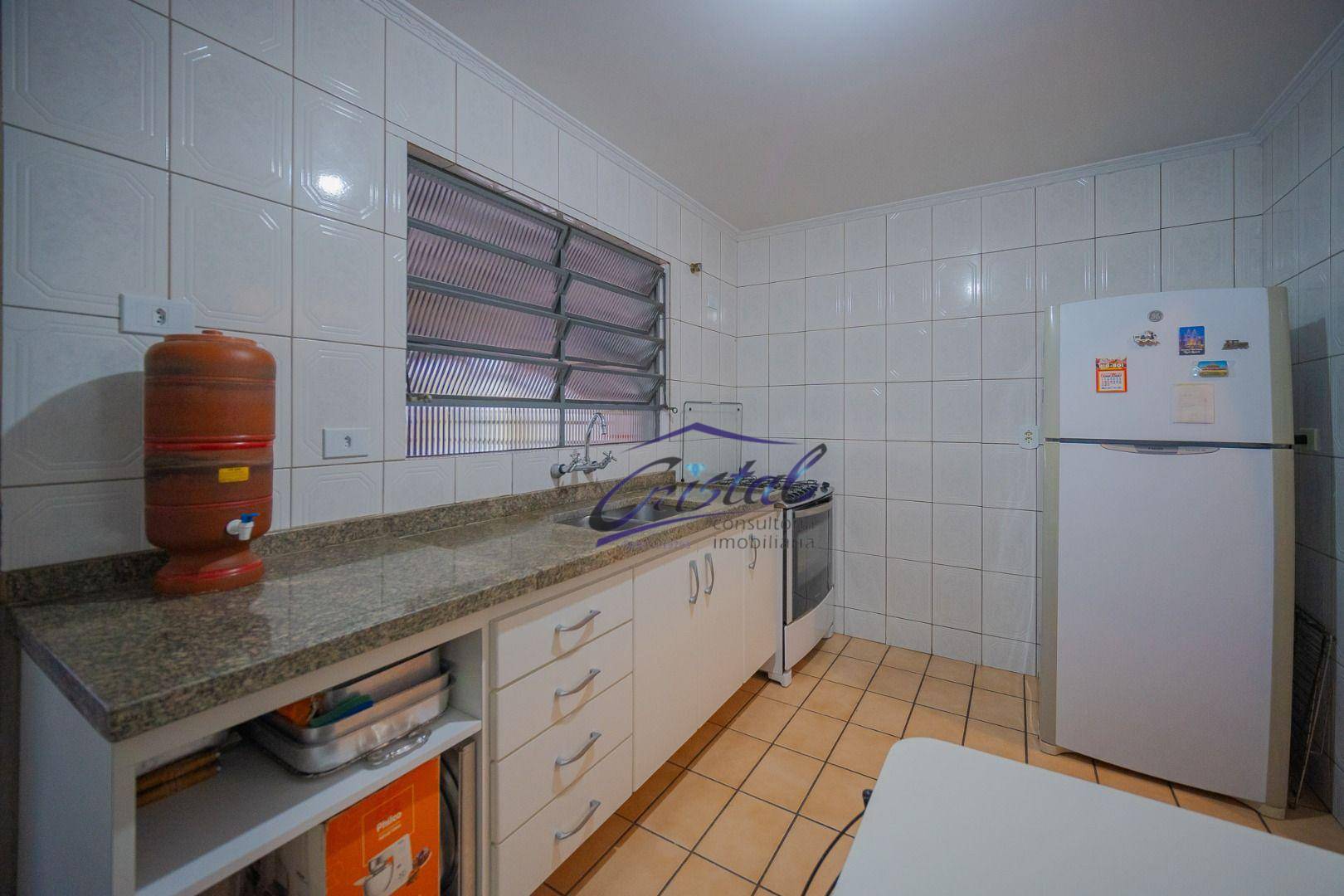 Casa à venda com 3 quartos, 331m² - Foto 26