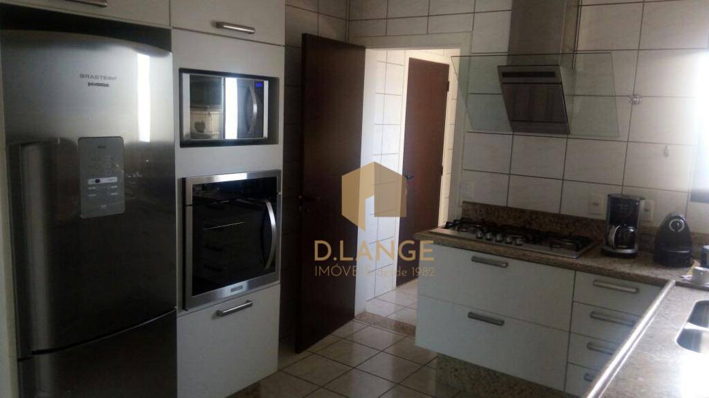 Apartamento à venda com 4 quartos, 200m² - Foto 9