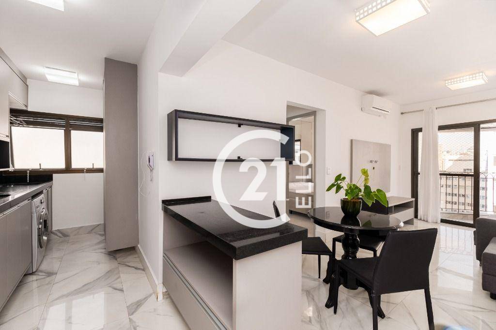 Apartamento para alugar com 1 quarto, 42m² - Foto 15