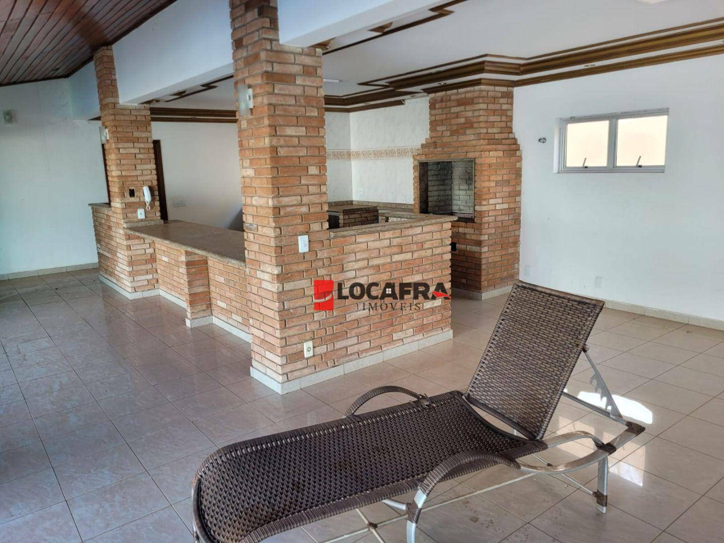 Casa à venda com 3 quartos, 700m² - Foto 11