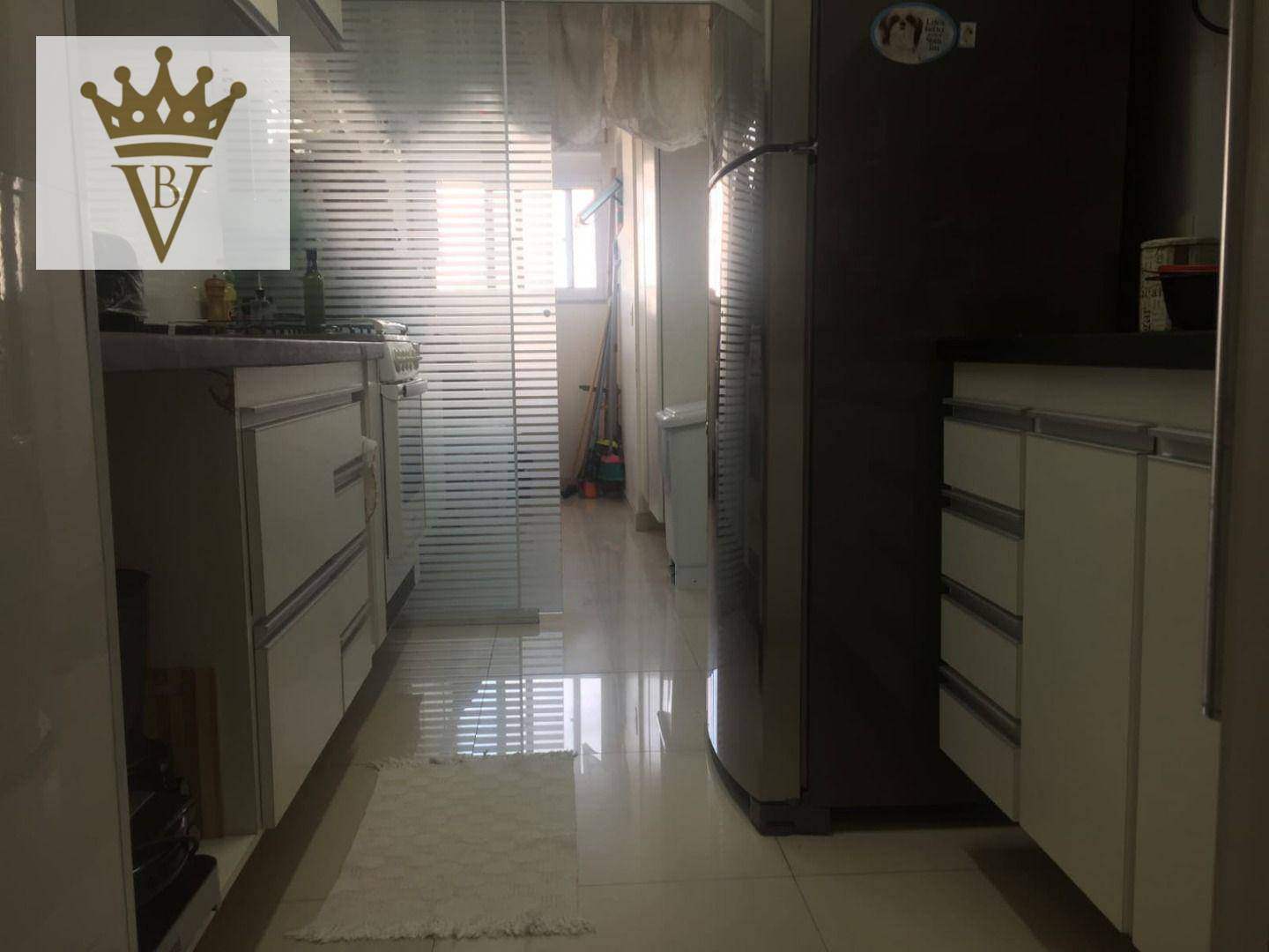 Apartamento à venda com 2 quartos, 108m² - Foto 9