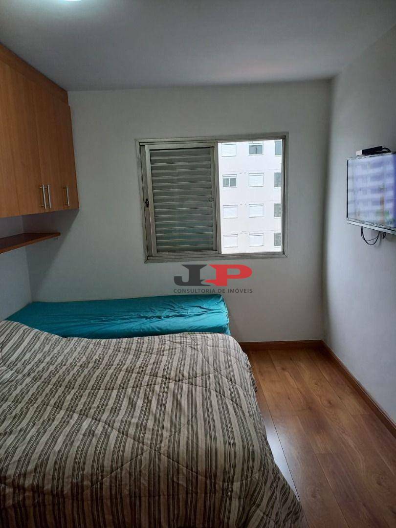 Apartamento à venda com 2 quartos, 64m² - Foto 5