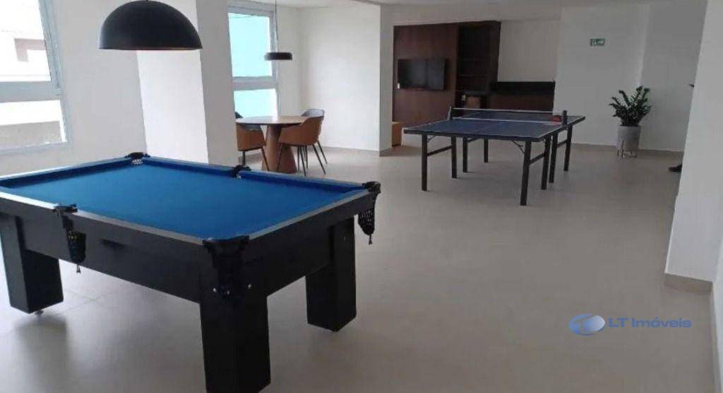 Apartamento para alugar com 2 quartos, 64m² - Foto 32