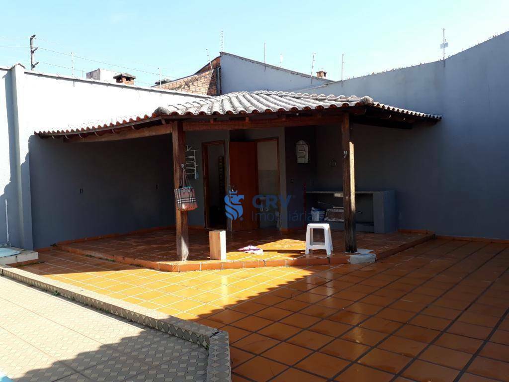 Casa à venda com 3 quartos, 190m² - Foto 6