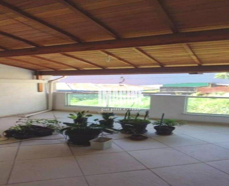 Sobrado à venda com 2 quartos, 116m² - Foto 13