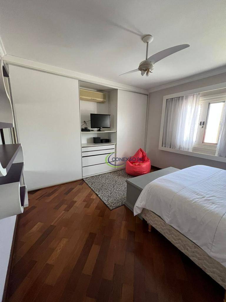 Sobrado à venda com 5 quartos, 322m² - Foto 44