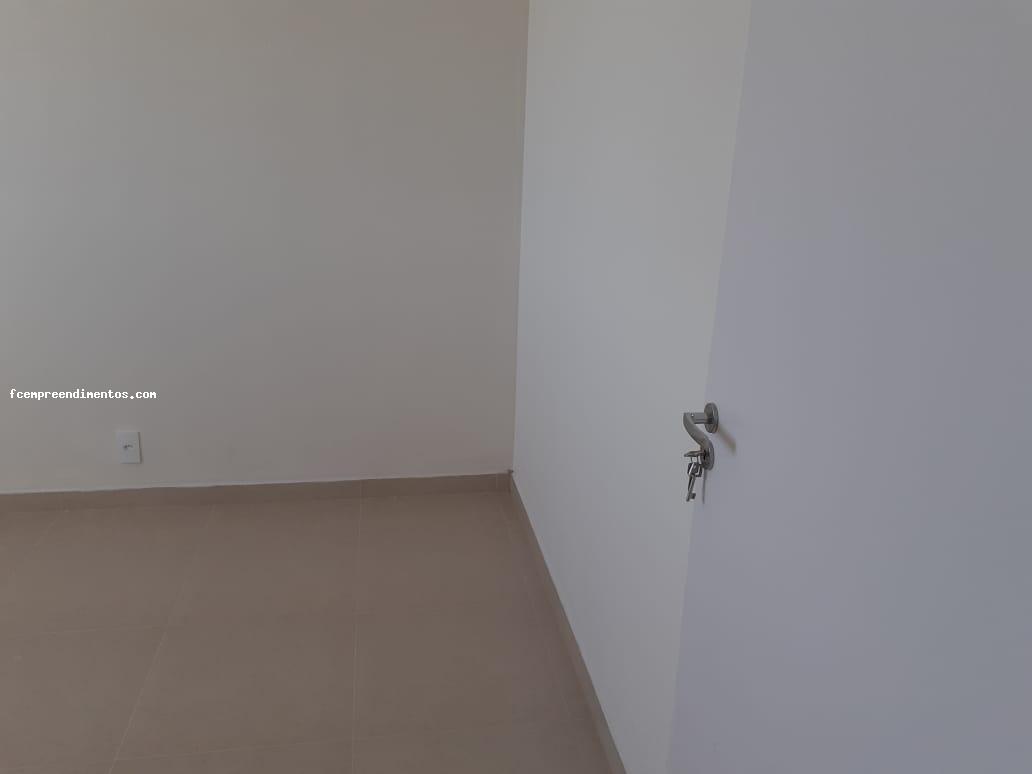 Apartamento à venda com 2 quartos, 42m² - Foto 6