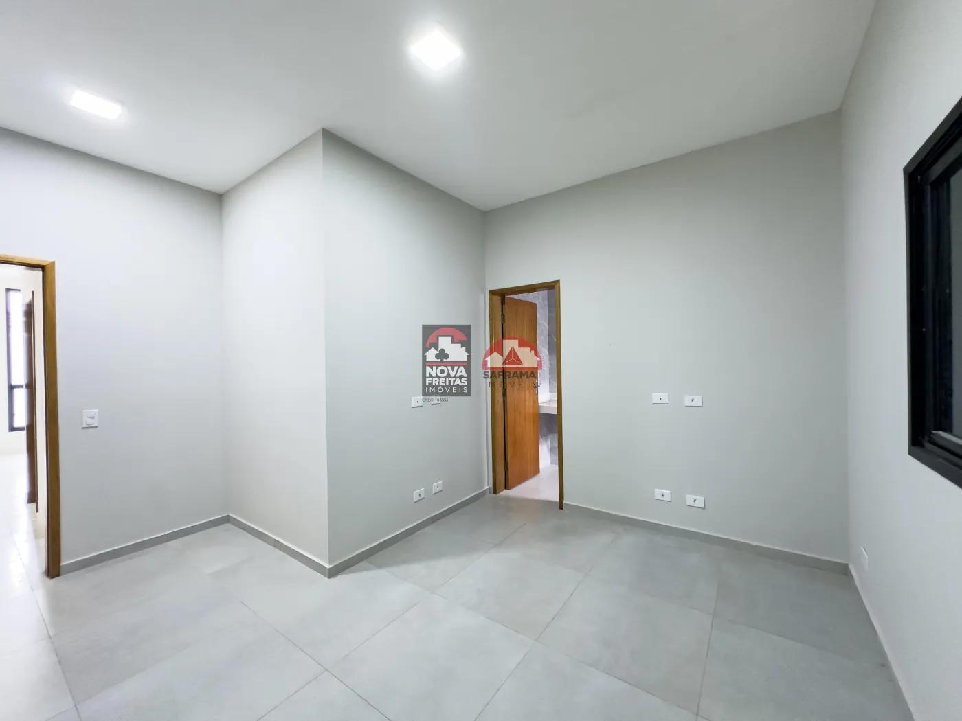 Casa à venda com 2 quartos, 62m² - Foto 7