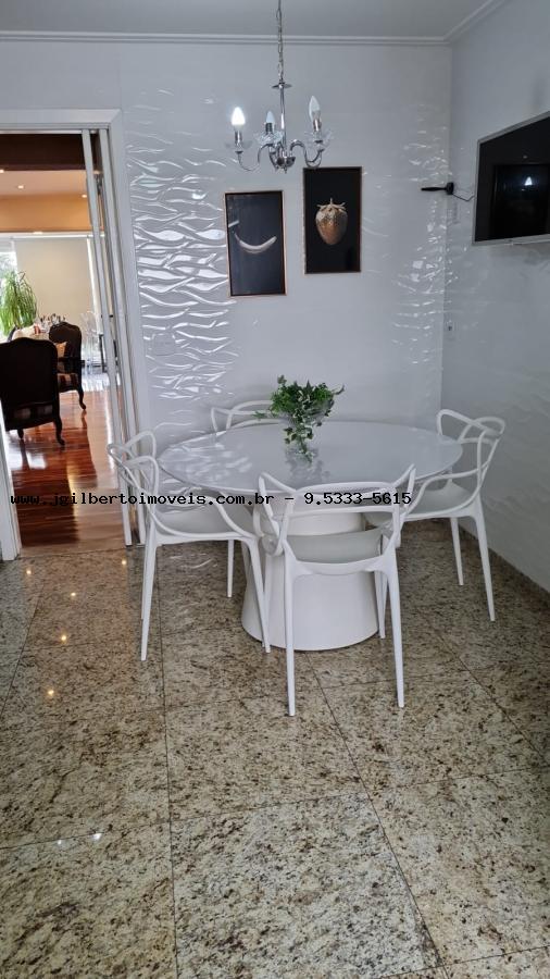 Apartamento à venda com 4 quartos, 220m² - Foto 14