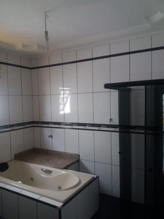 Sobrado à venda com 4 quartos, 252m² - Foto 38