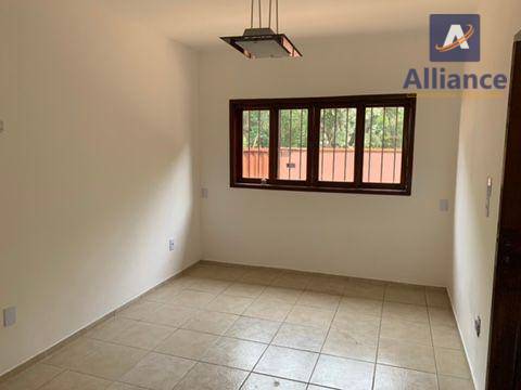 Casa à venda e aluguel com 3 quartos, 270m² - Foto 13