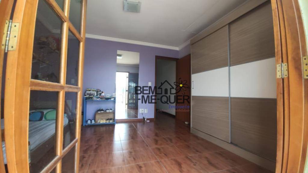 Sobrado à venda com 3 quartos, 220m² - Foto 23