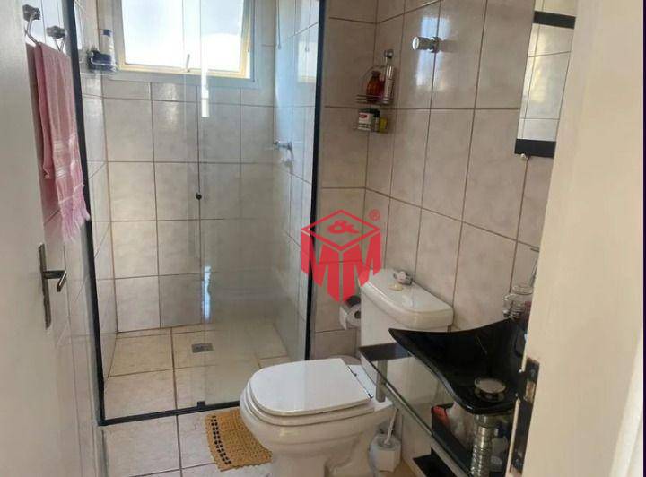 Apartamento à venda com 2 quartos, 62m² - Foto 15