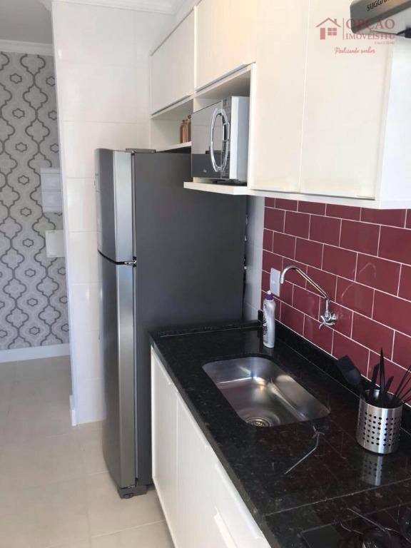 Apartamento à venda com 2 quartos, 65m² - Foto 30