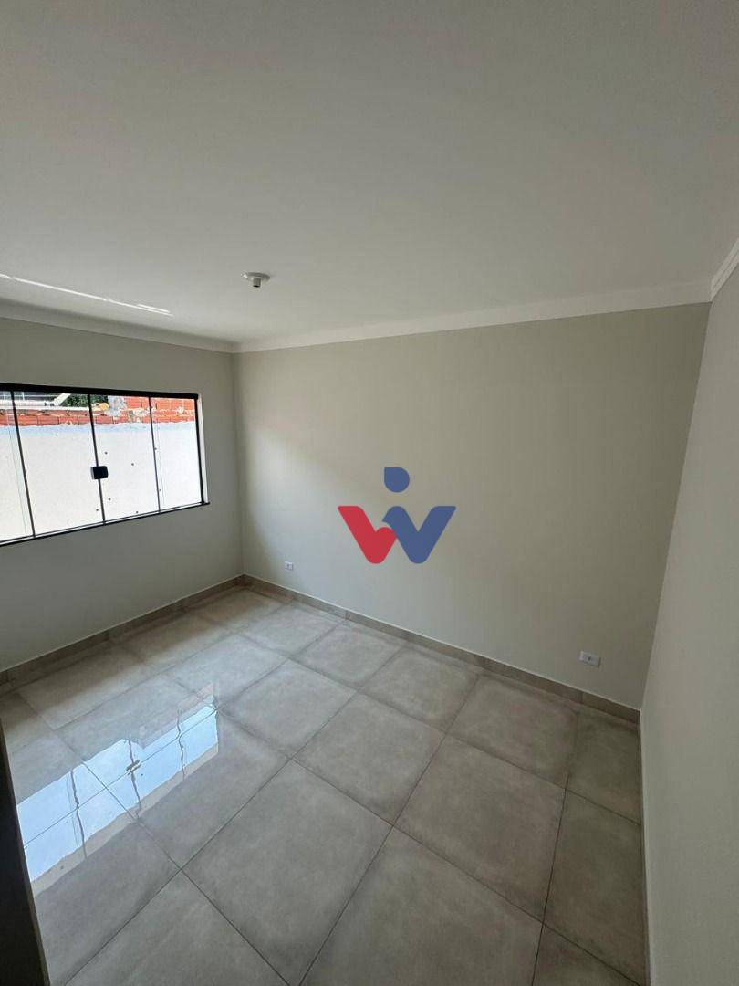 Casa à venda com 2 quartos, 70m² - Foto 19