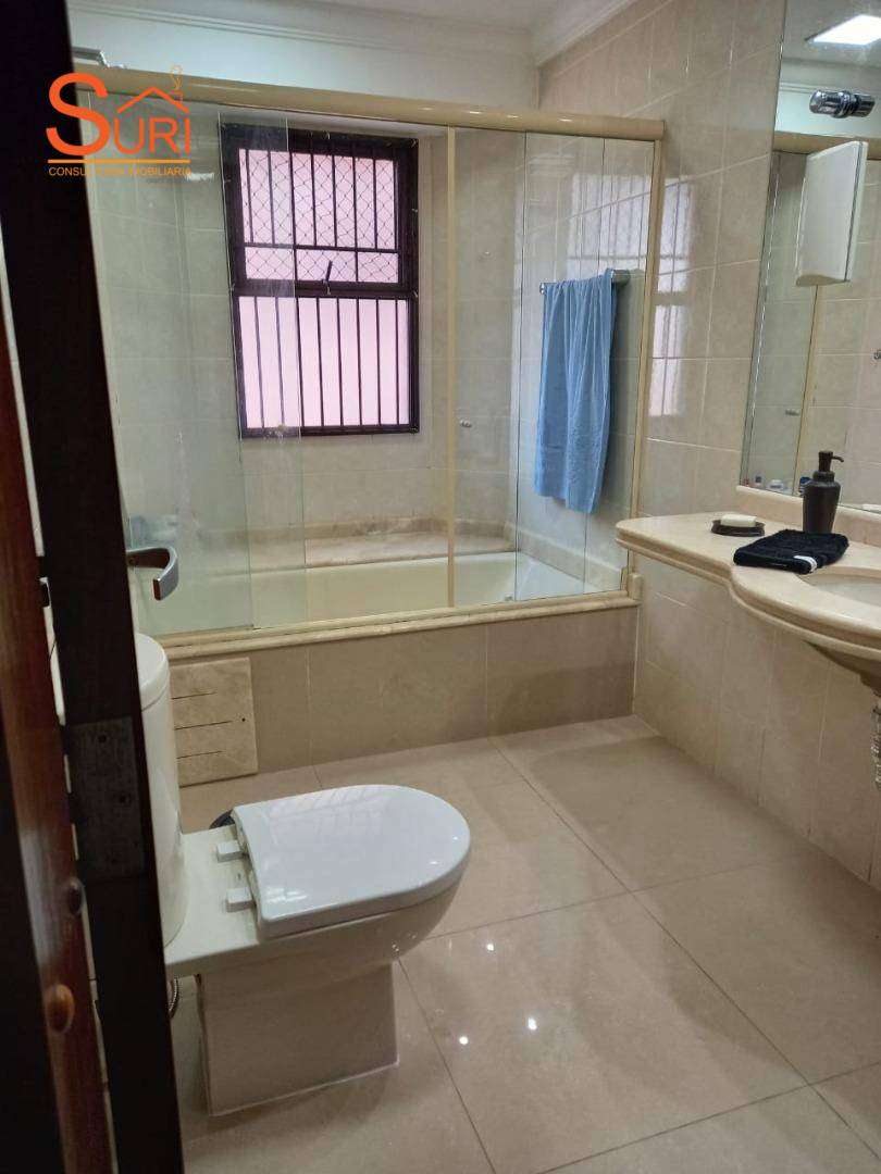 Apartamento à venda com 3 quartos, 175m² - Foto 15