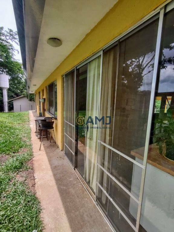 Chácara à venda com 4 quartos, 250m² - Foto 4