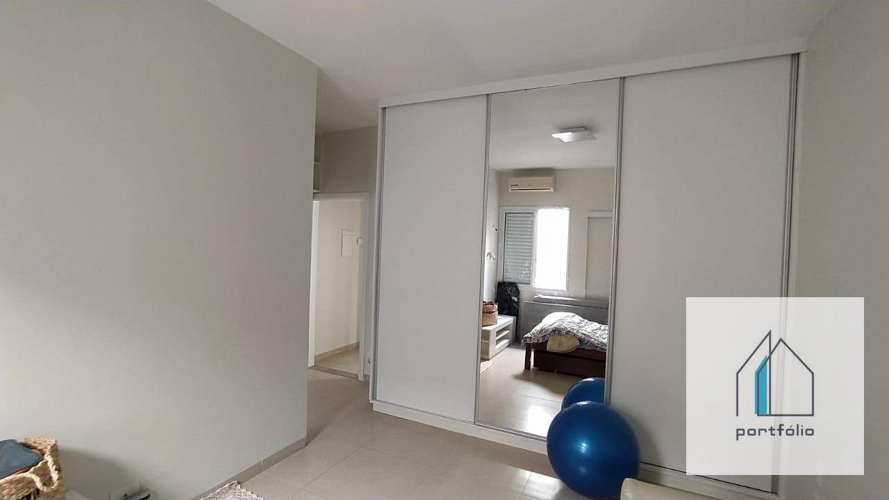 Casa à venda com 4 quartos, 200m² - Foto 10