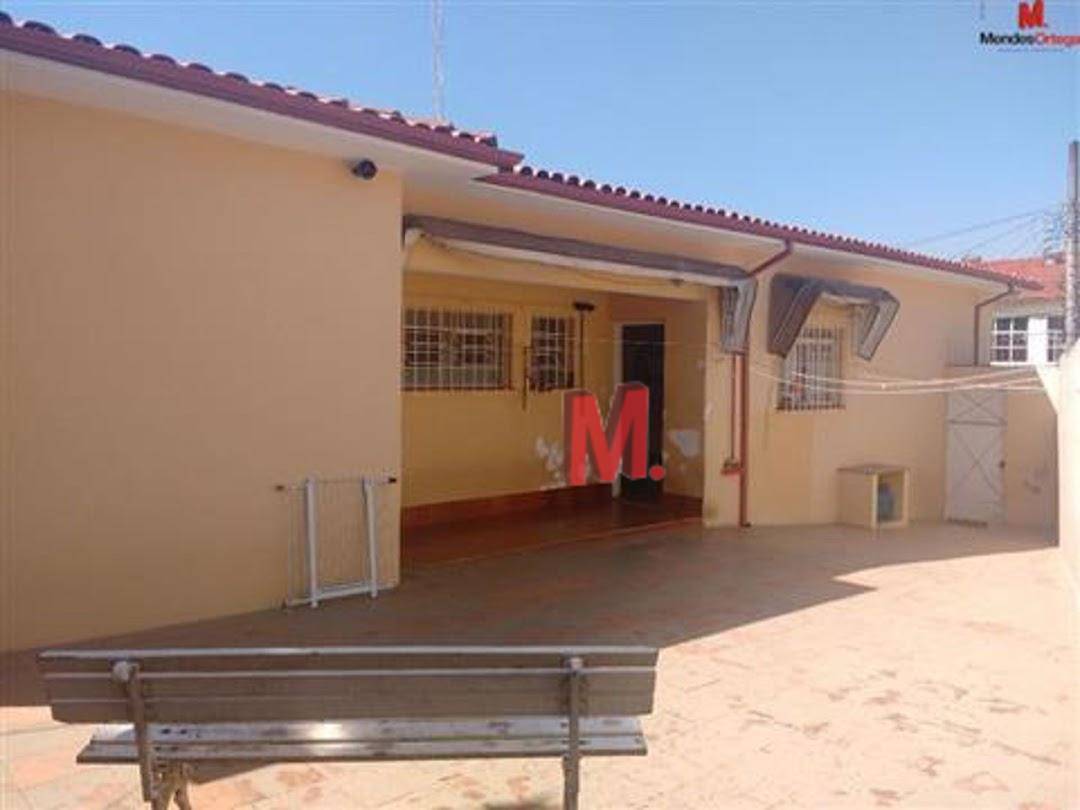 Casa à venda com 3 quartos, 201m² - Foto 19