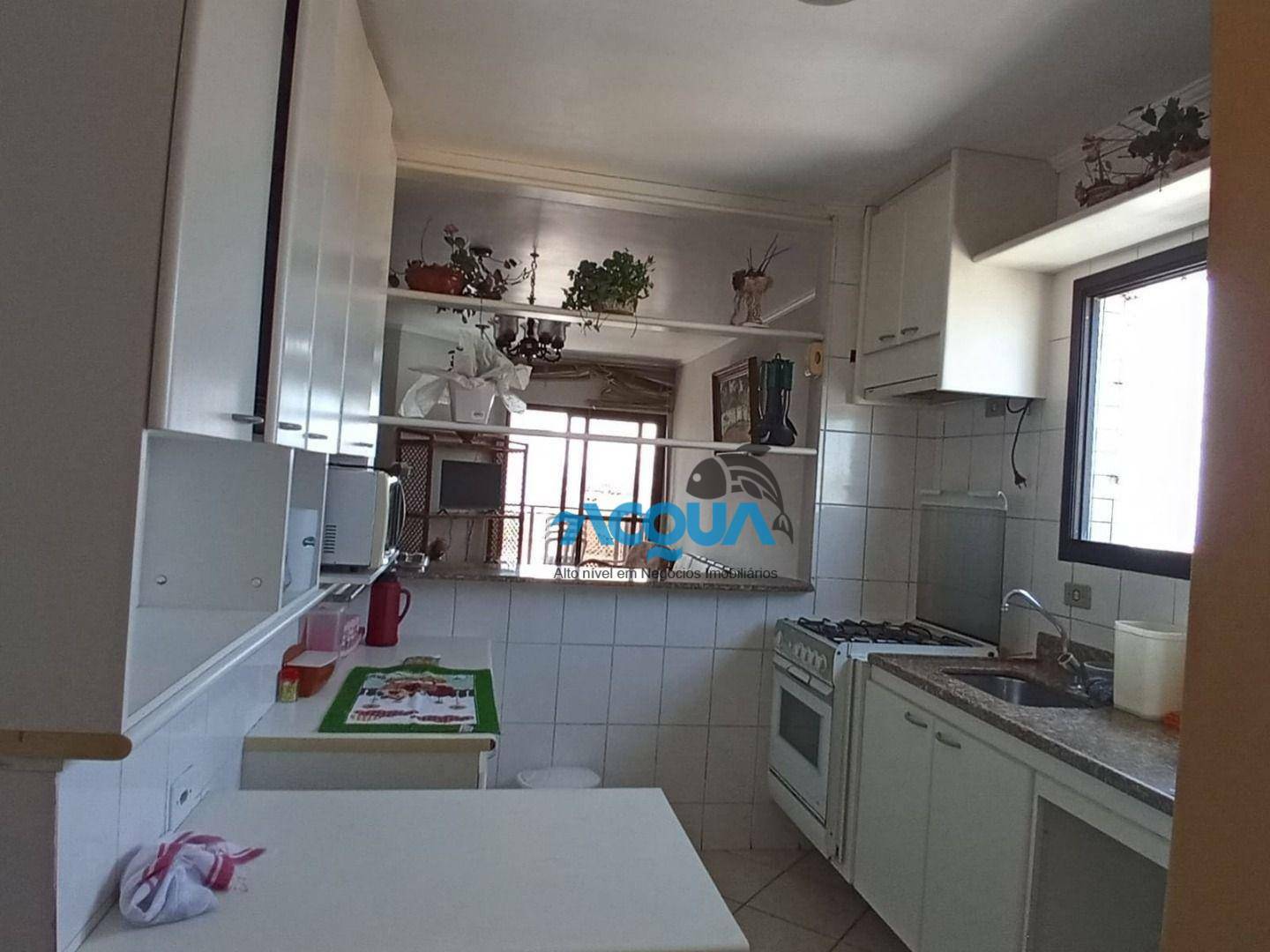 Apartamento para alugar com 3 quartos, 90m² - Foto 7