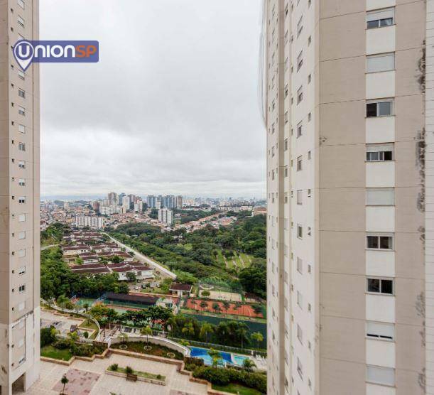 Apartamento à venda com 3 quartos, 110m² - Foto 4