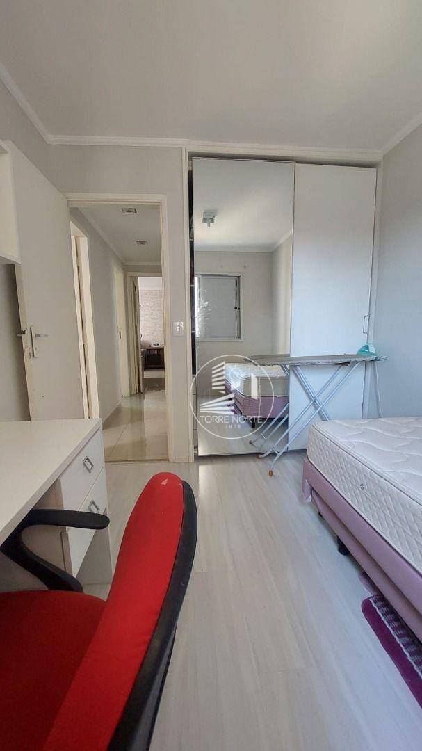 Apartamento à venda com 3 quartos, 81m² - Foto 8