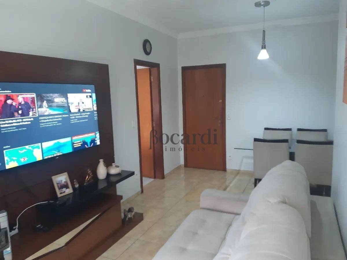 Apartamento à venda com 2 quartos, 80m² - Foto 11