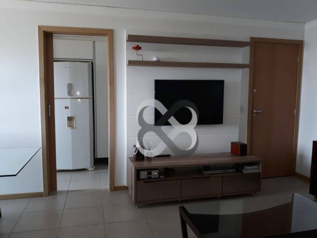 Apartamento para alugar com 2 quartos, 81m² - Foto 5