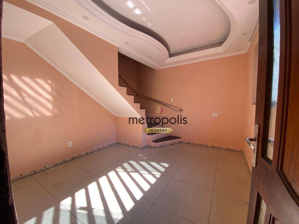 Sobrado à venda com 2 quartos, 73m² - Foto 1