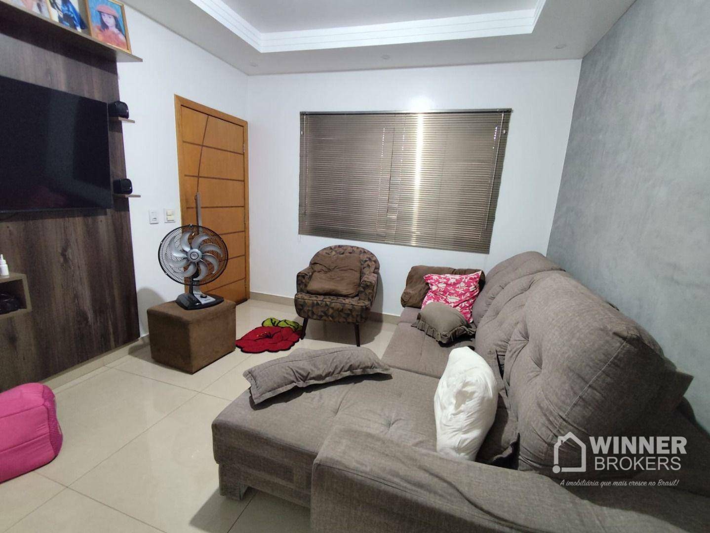 Casa à venda com 2 quartos, 125m² - Foto 4