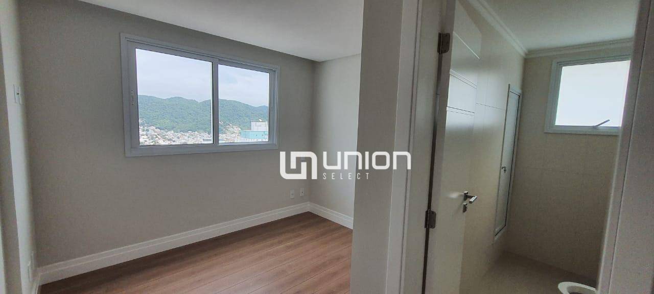 Apartamento à venda com 4 quartos, 131m² - Foto 10