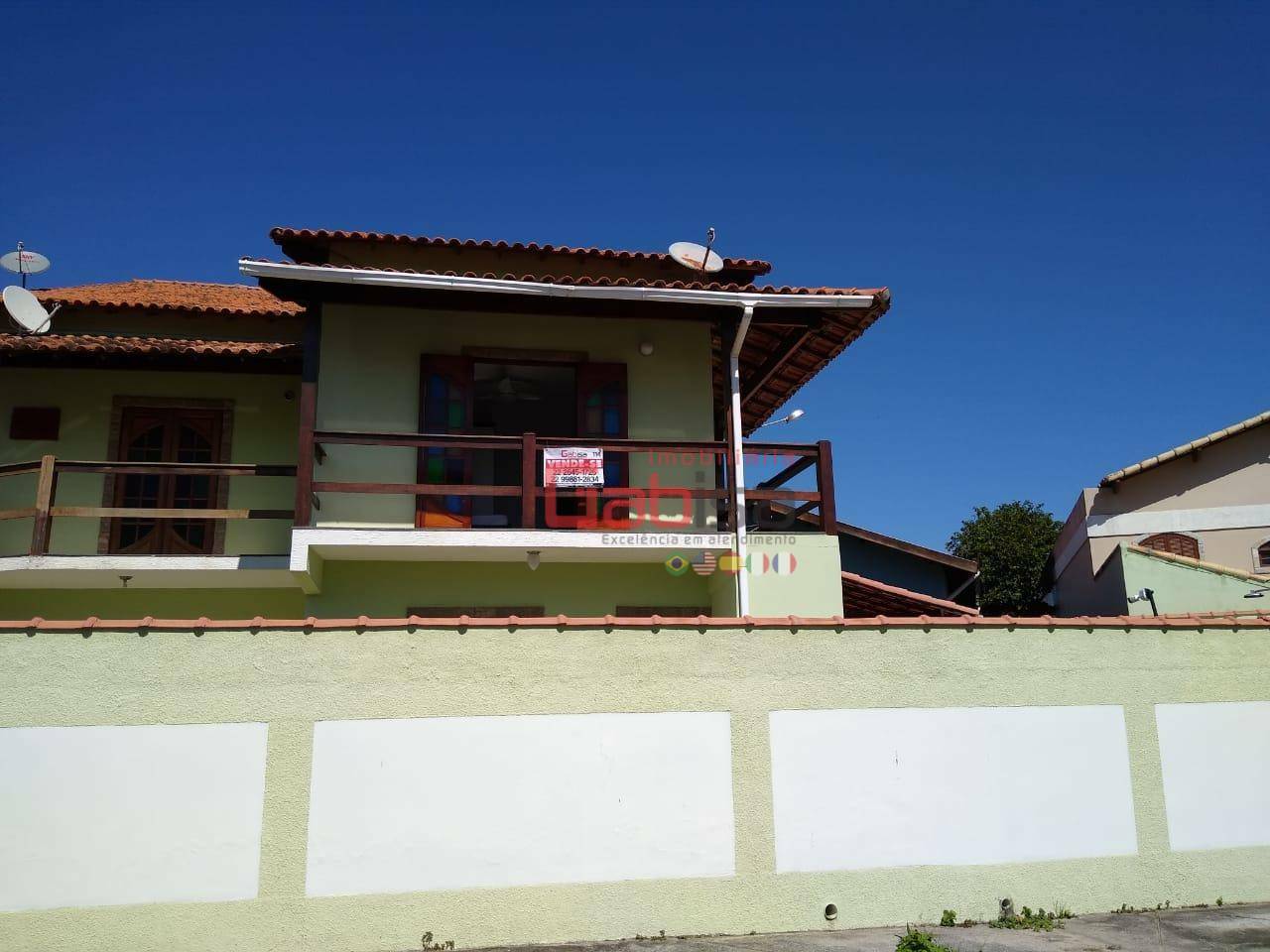 Casa à venda com 2 quartos, 140m² - Foto 1