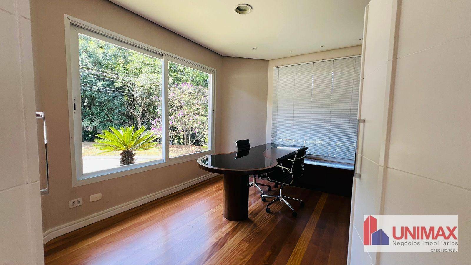 Casa de Condomínio para alugar com 4 quartos, 510m² - Foto 4