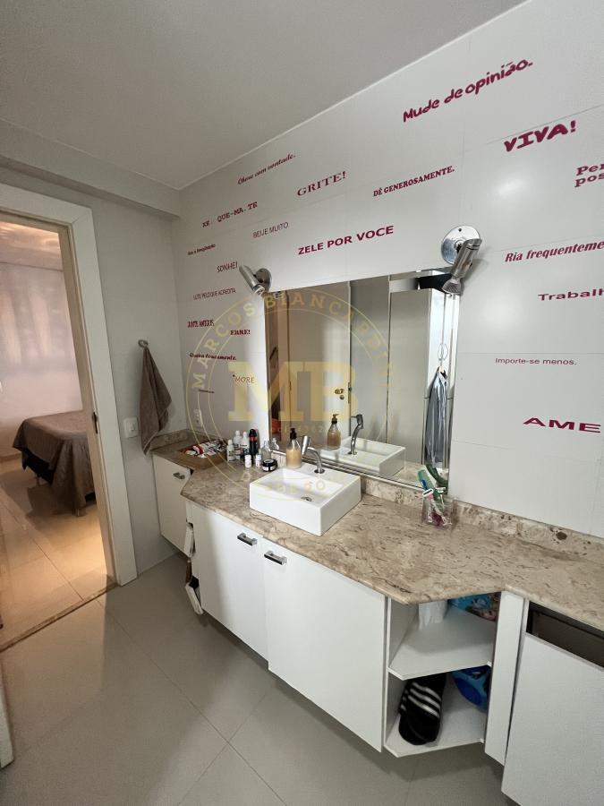 Cobertura à venda com 3 quartos, 500m² - Foto 19