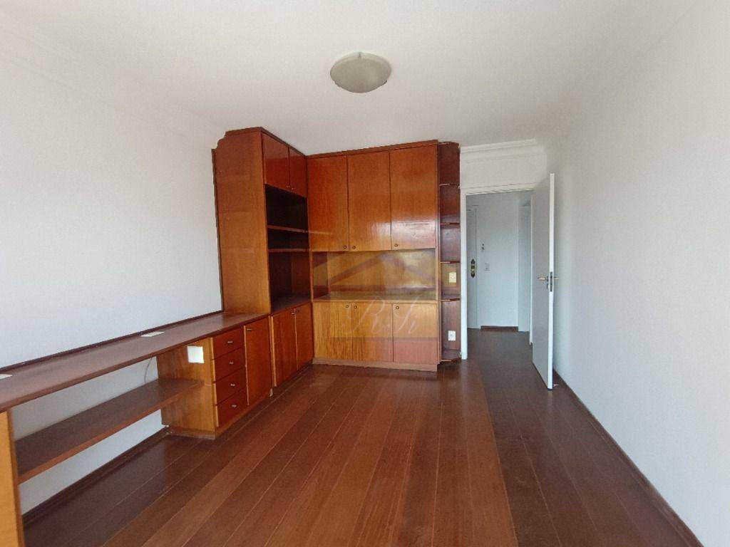 Apartamento à venda com 3 quartos, 260m² - Foto 5