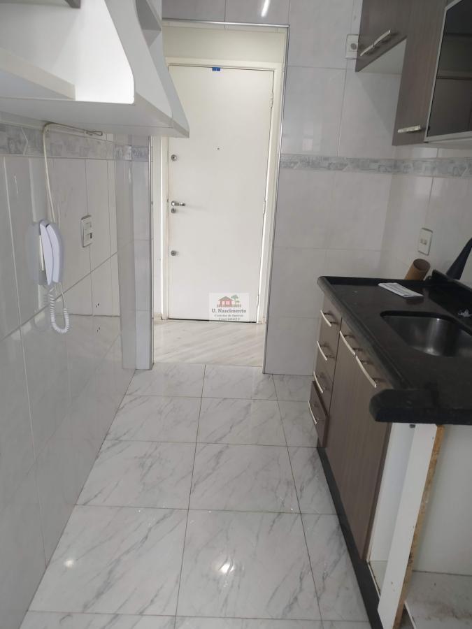 Apartamento à venda com 3 quartos, 60m² - Foto 7