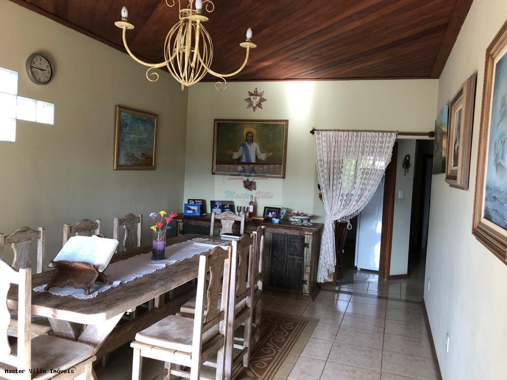 Casa à venda com 2 quartos, 1080m² - Foto 24