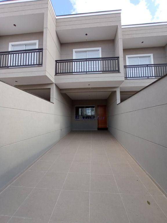 Sobrado à venda com 3 quartos, 112m² - Foto 1