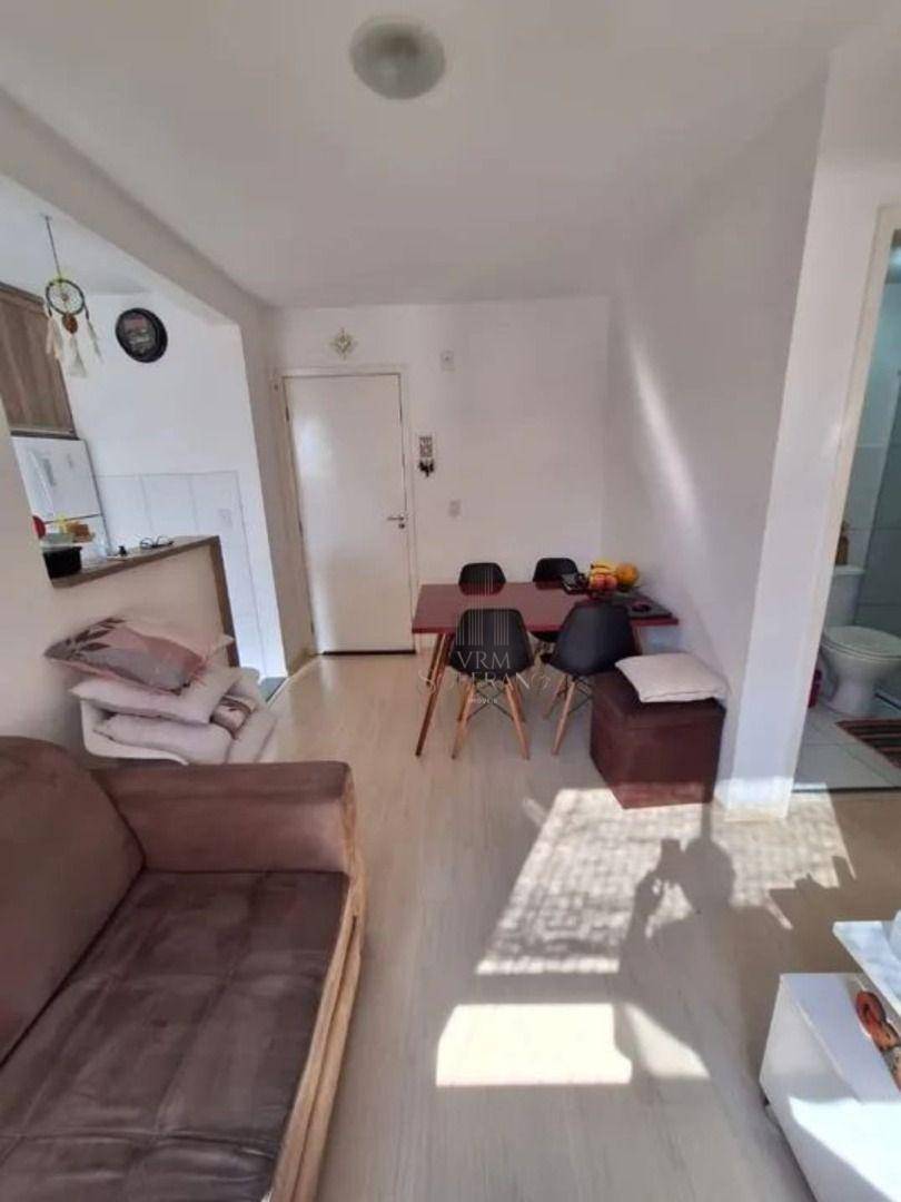 Apartamento à venda com 2 quartos, 56m² - Foto 4